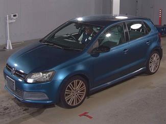 2013 Volkswagen POLO 5D - Thumbnail