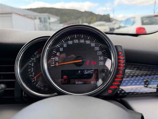 2015 Mini Cooper - Thumbnail