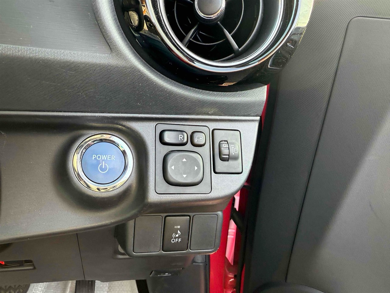 2015 Toyota Aqua