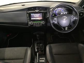 2015 Toyota Corolla - Thumbnail