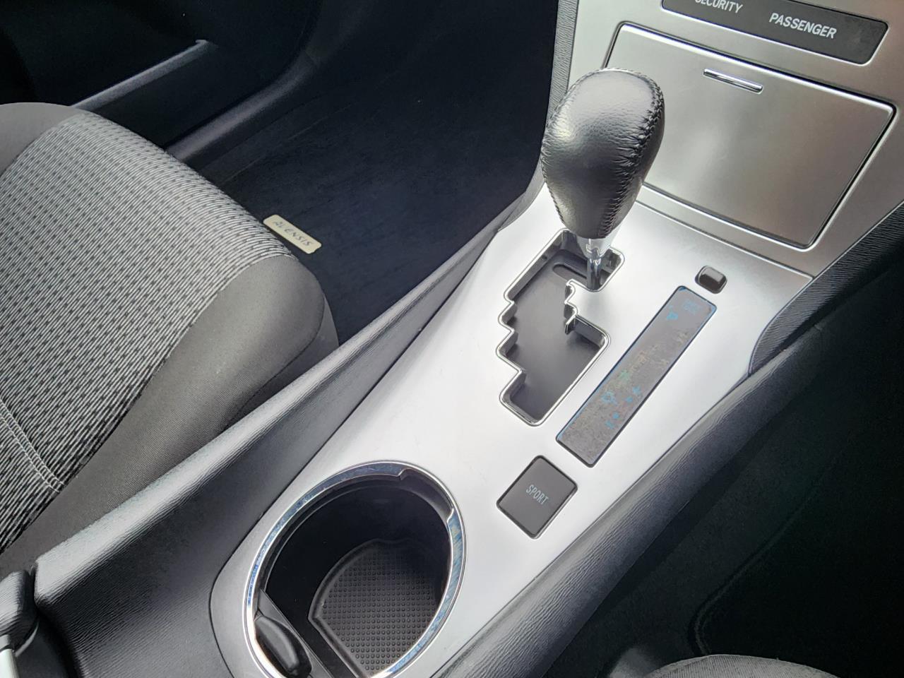 2013 Toyota Avensis