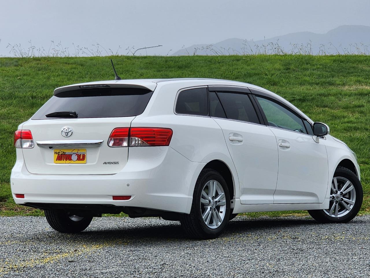 2013 Toyota Avensis