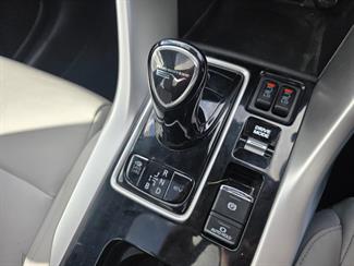 2022 Mitsubishi Eclipse Cross - Thumbnail