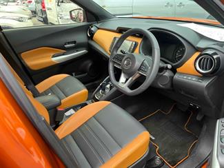 2020 Nissan Kicks - Thumbnail