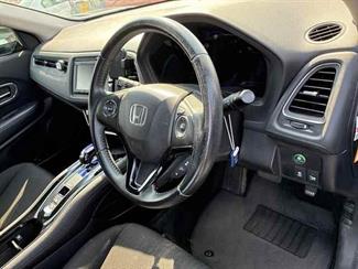 2014 Honda Vezel - Thumbnail