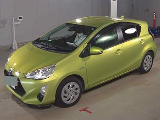 2015 Toyota Aqua - Thumbnail