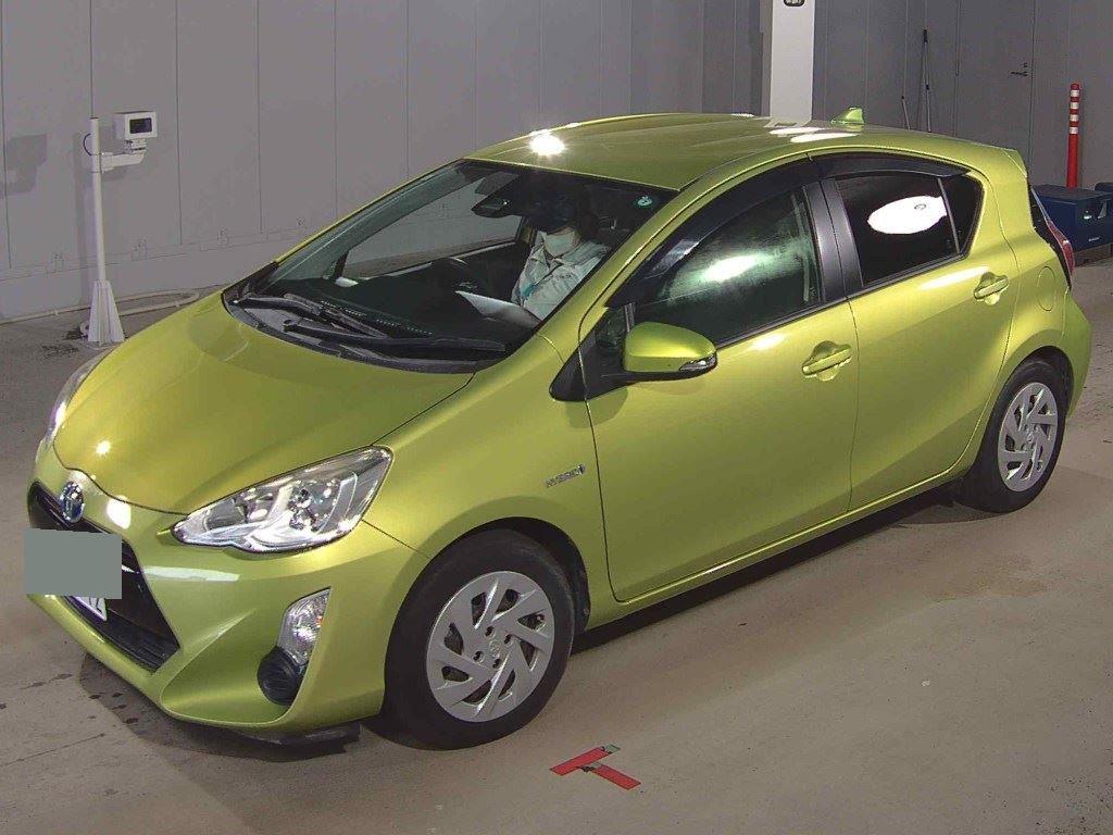 2015 Toyota Aqua