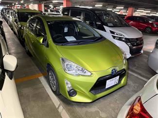 2015 Toyota Aqua - Thumbnail
