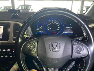 2016 Honda Vezel - Thumbnail