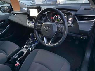 2020 Toyota Corolla - Thumbnail