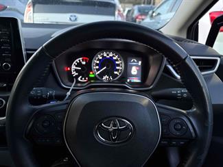 2020 Toyota Corolla - Thumbnail