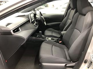 2018 Toyota Corolla - Thumbnail