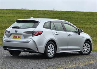 2020 Toyota Corolla - Thumbnail