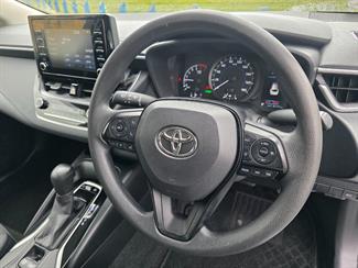 2020 Toyota Corolla - Thumbnail