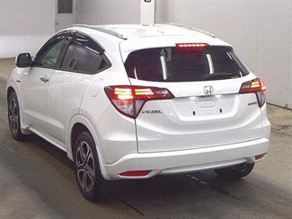 2015 Honda Vezel - Thumbnail