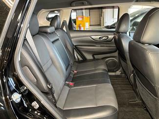 2015 Nissan X-Trail - Thumbnail