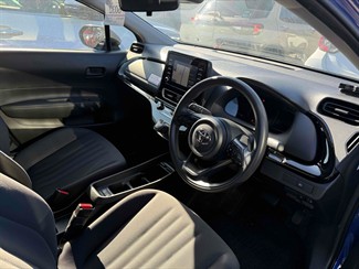 2022 Toyota Aqua - Thumbnail