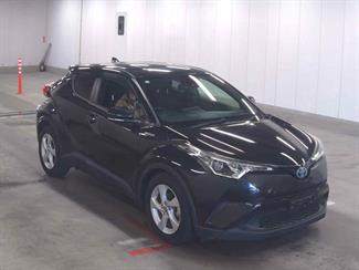 2017 Toyota C-HR - Thumbnail