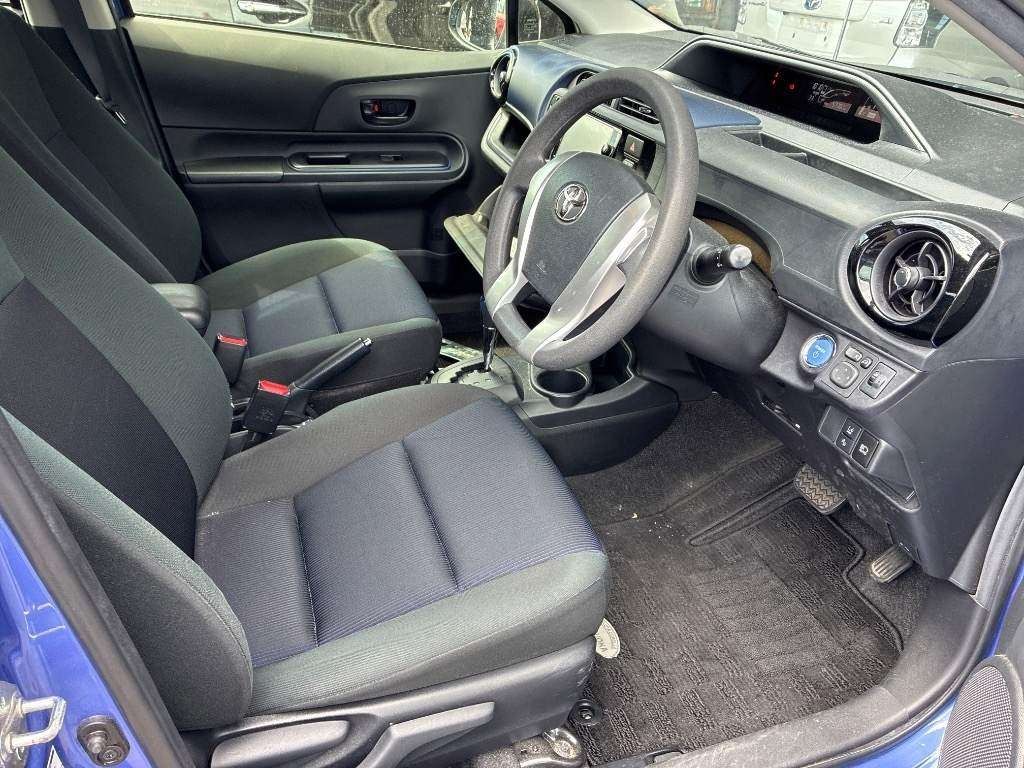 2016 Toyota Aqua