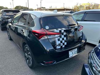 2016 Toyota Corolla - Thumbnail