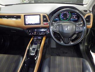 2015 Honda Vezel - Thumbnail