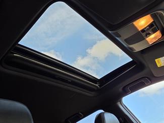 2021 Mitsubishi Outlander - Thumbnail