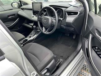 2020 Toyota Corolla - Thumbnail