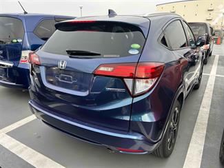 2015 Honda Vezel - Thumbnail
