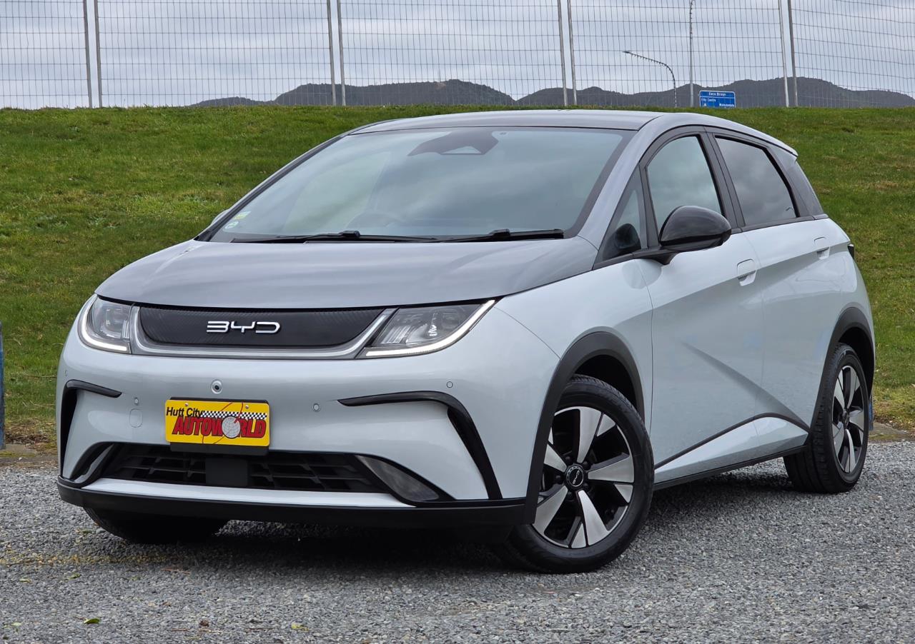 2024 BYD Dolphin