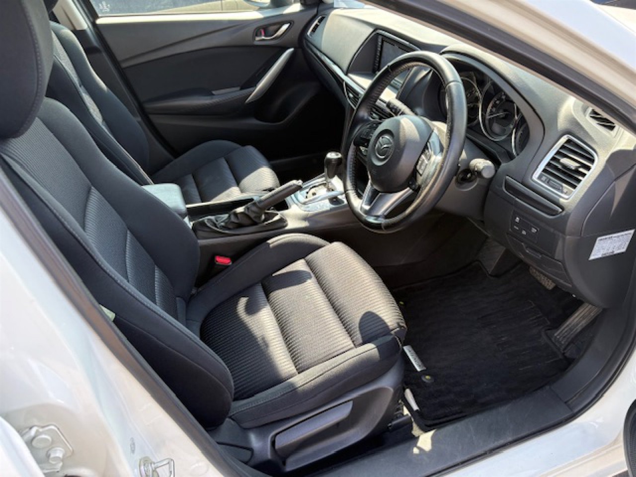 2013 Mazda Atenza