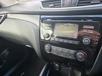 2016 Nissan Qashqai - Thumbnail