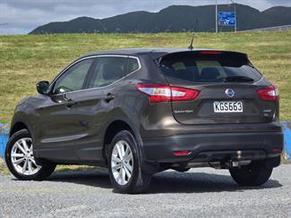 2016 Nissan Qashqai - Thumbnail