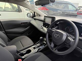 2022 Toyota Corolla - Thumbnail