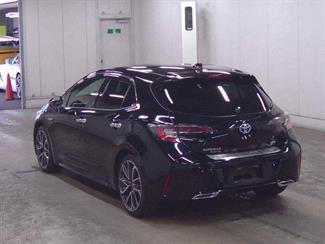 2018 Toyota Corolla - Thumbnail