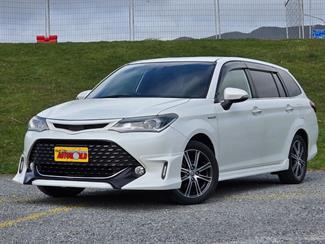 2015 Toyota Corolla - Thumbnail