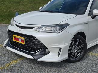 2015 Toyota Corolla - Thumbnail