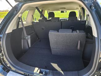 2015 Mitsubishi Outlander - Thumbnail